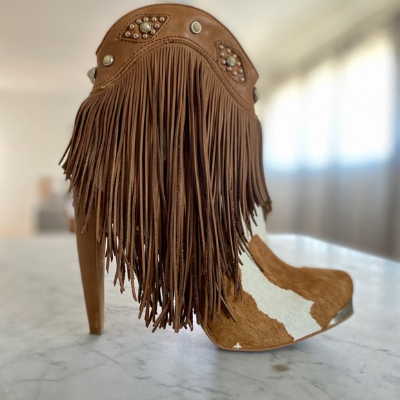 Sam Edelman - Picture 2 of 8